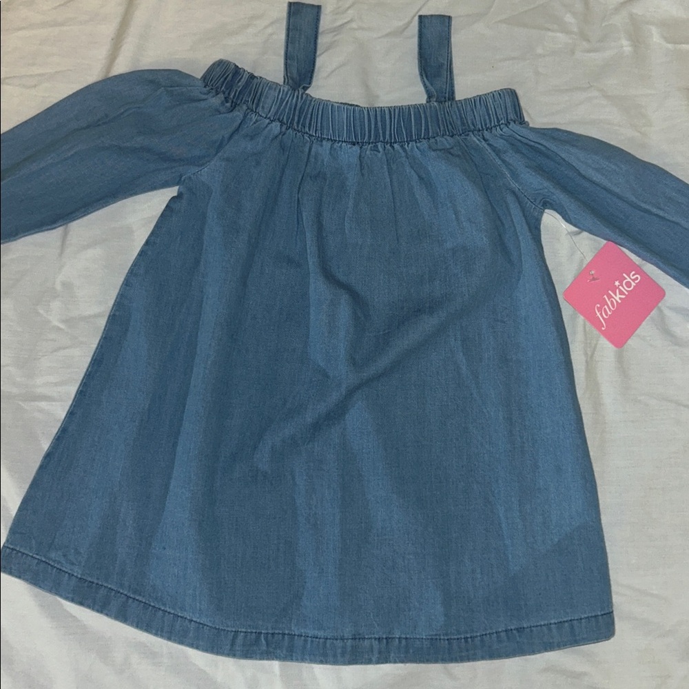 FabKids Girls 4T Chambray Cold Shoulder Top NWT Blue Tie Sleeve 100% Cotton